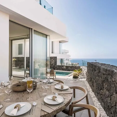 Karat Balansa Rokabella Villa